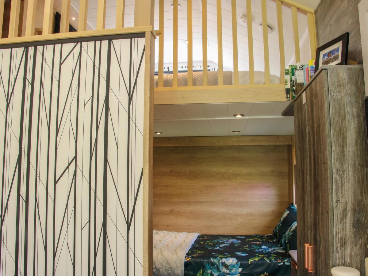 Jacob'S Meadow Pod 2 Villa ชรูว์สเบอรี ภายนอก รูปภาพ